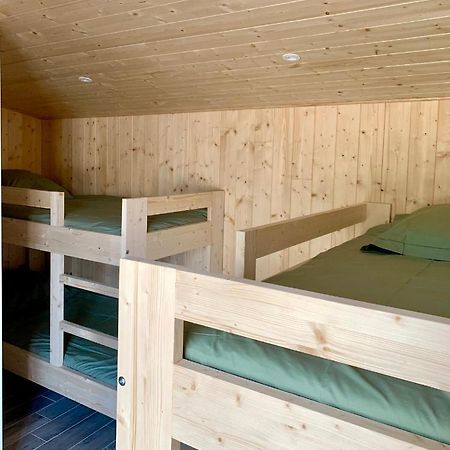 La Petite Auberge Insolite Saint-Affrique Εξωτερικό φωτογραφία